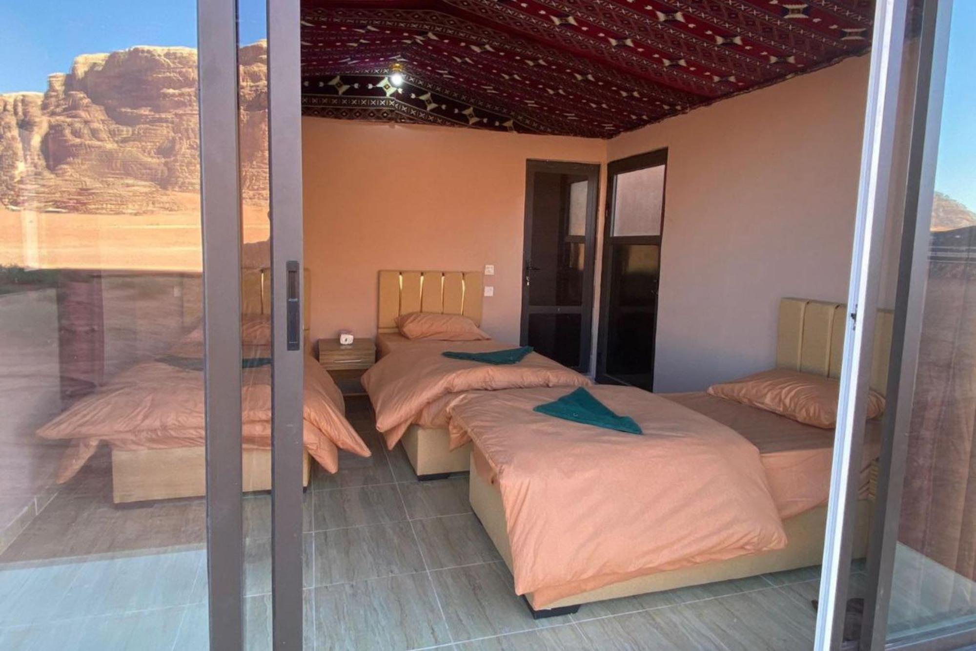 Welcome To Wadi Rum Camp Hotel Luaran gambar